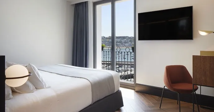 SANSEbay Boutique Hotel